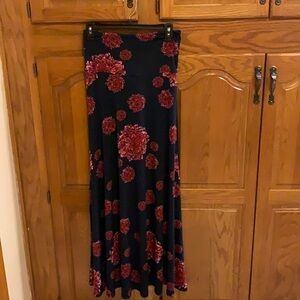 LuLaRoe Skirt XS